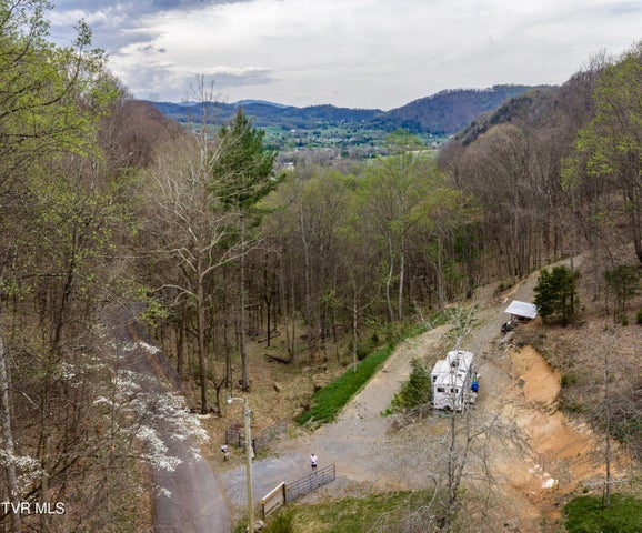 1st photo of 394 & 400 Bishop Hollow Road