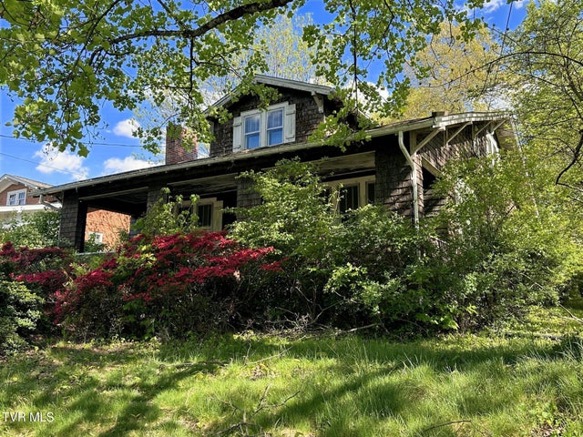 1st photo of 612 Euclid Avenue