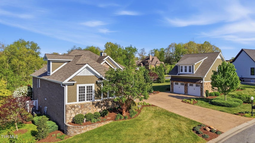 1st photo of 113 Creek Side Court