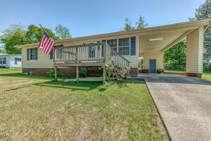 1st photo of 706 Old Stage Road