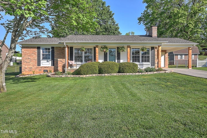 1st photo of 409 Montezuma Road