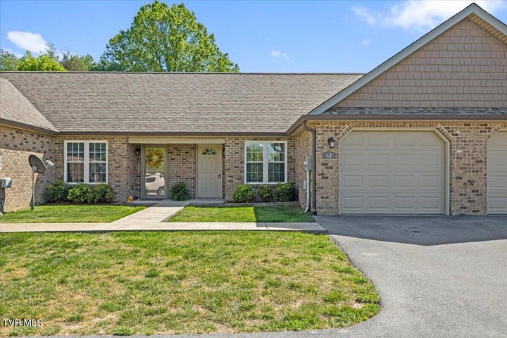 1st photo of 61 Chatfield Square