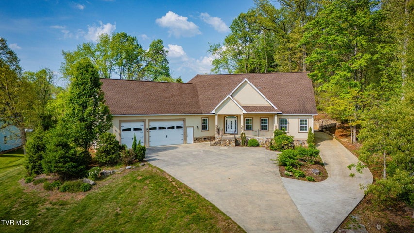 1st photo of 721 Powder Branch Road