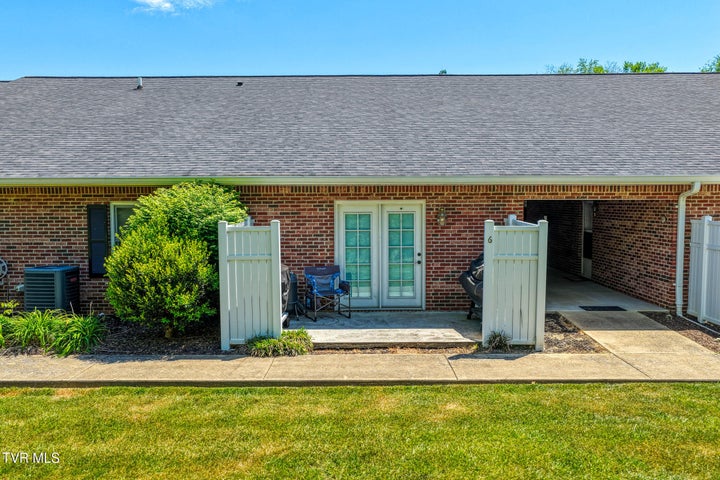 1st photo of 1321 Main Street