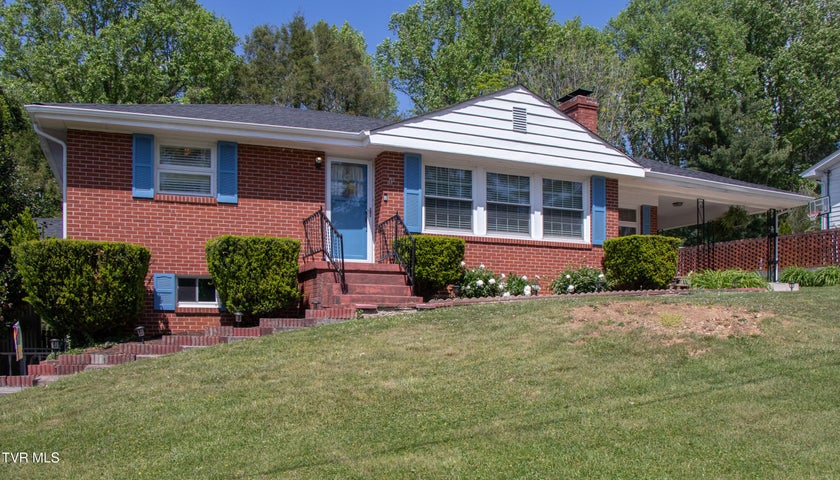 1st photo of 501 Cheyenne Road