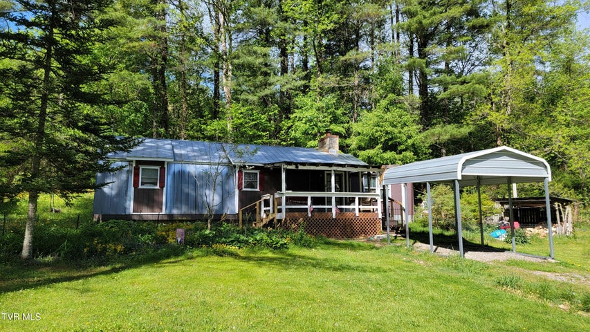 1st photo of 2012 Ackerson Creek Road