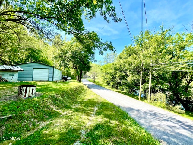 1st photo of 105 Copper Creek Road