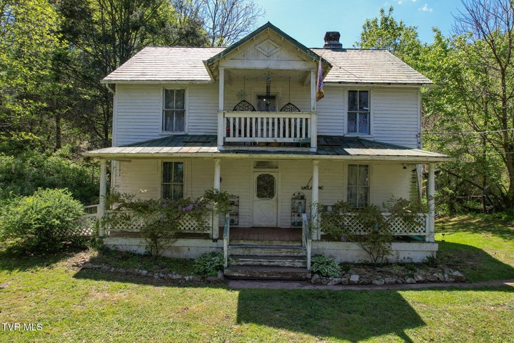 1st photo of 2170 Saltville Highway