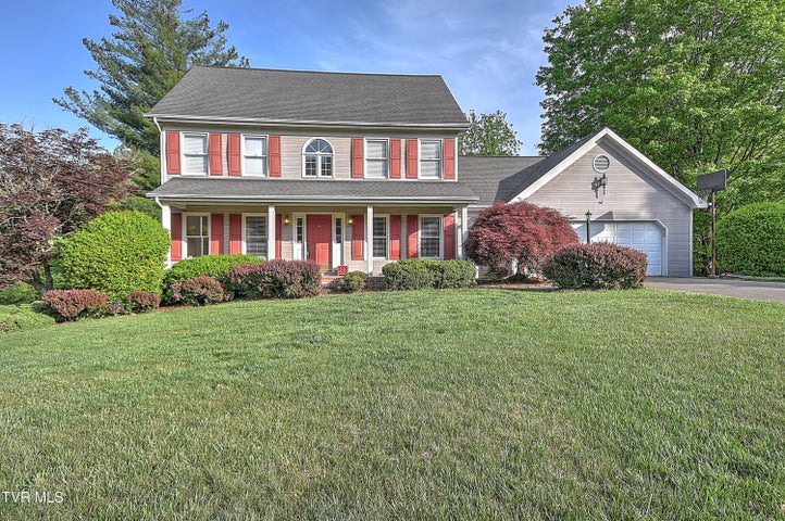 1st photo of 332 Chesterfield Drive