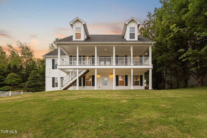 1st photo of 157 Stoneybrook Drive