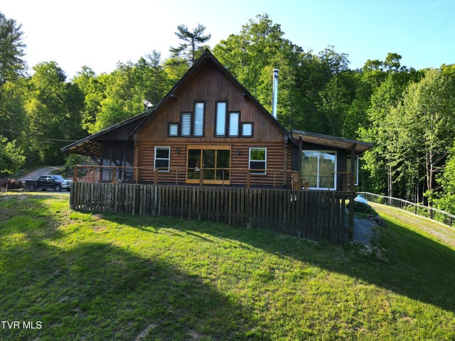 1st photo of 844 Ortagus Way