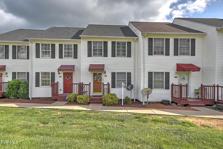 1st photo of 574 Beaverview Drive