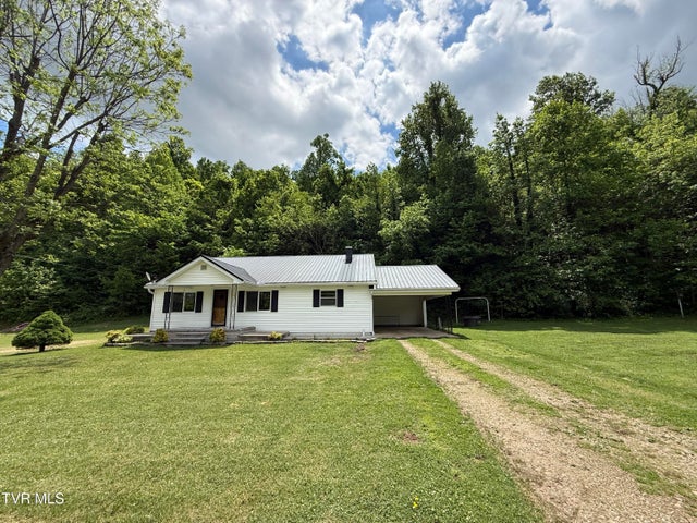 1st photo of 226 Little Cassi Creek Road