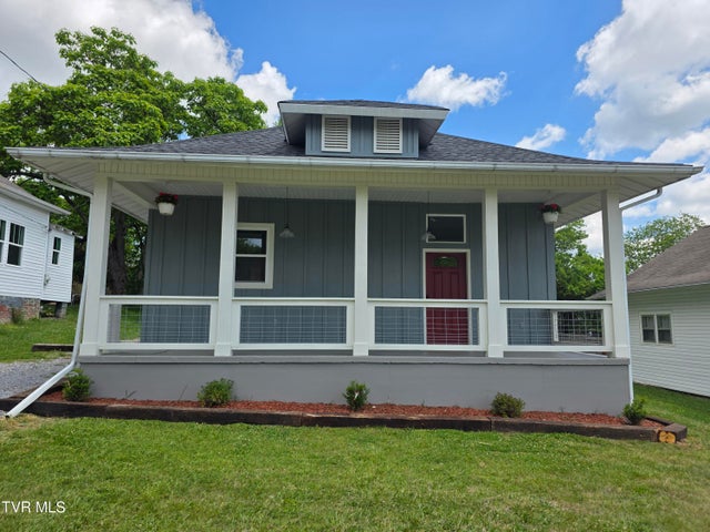 1st photo of 104 Henry Street