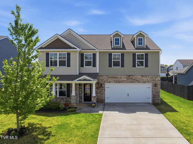 1st photo of 1129 Raccoon Lane