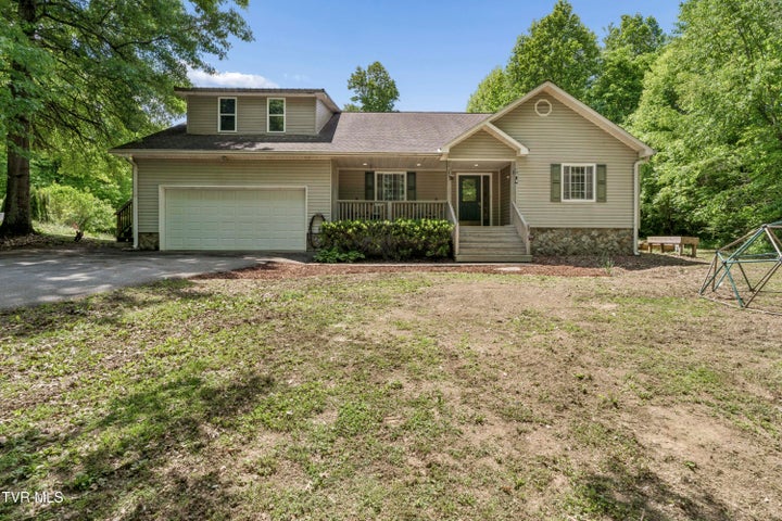 1st photo of 131 Olgia Lane
