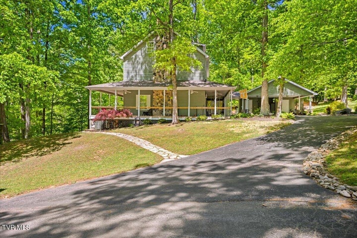 1st photo of 1 Deercreek Private Drive