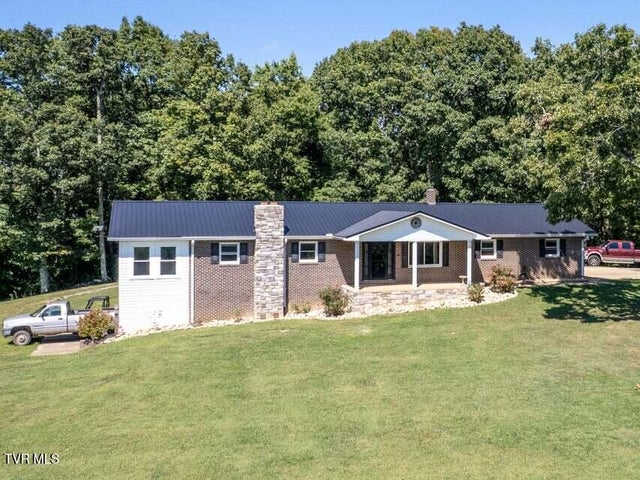 1st photo of 5200 Greene Mountain Road