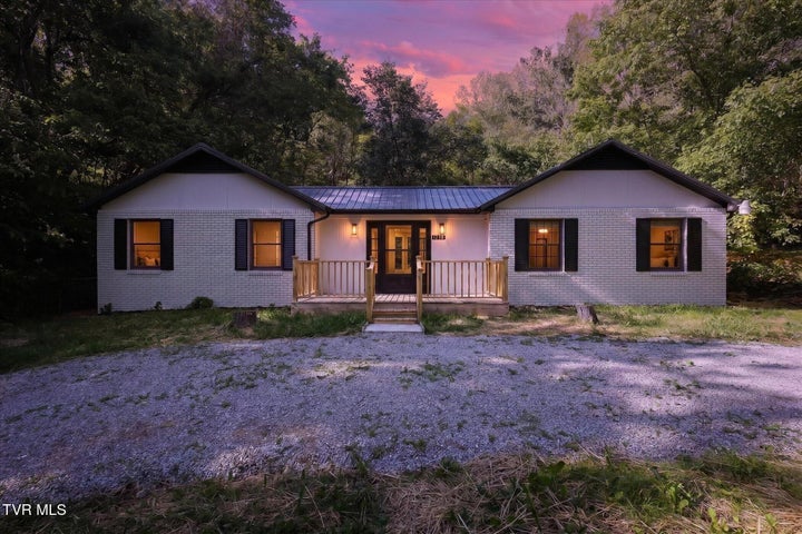 1st photo of 1238 Ruritan Run Road