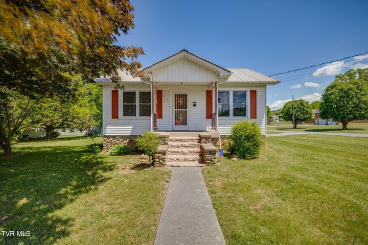 1st photo of 315 9th Street