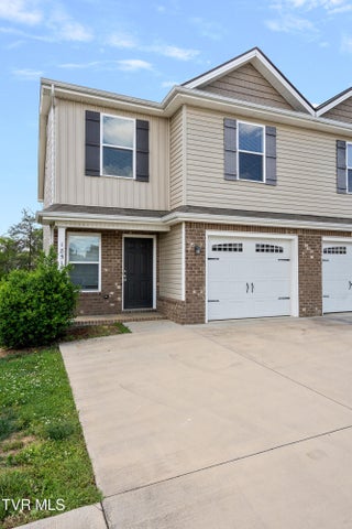 1st photo of 1851 Ida Sue Drive