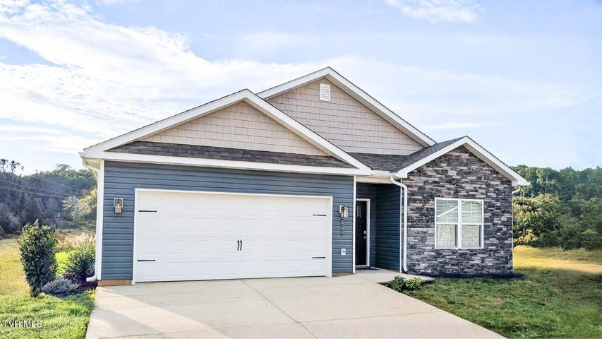 1st photo of 655 Saint Andrews Drive 