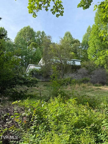 1st photo of 16135 Pocahontas Trail