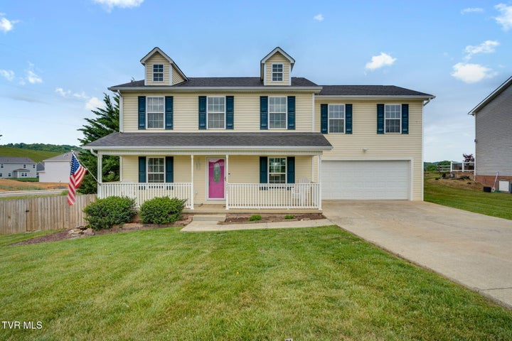 1st photo of 2201 Fox Meadows Circle