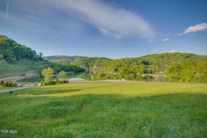 1st photo of Tbd Cowan Town & Eagle Ridge Pkwy Road