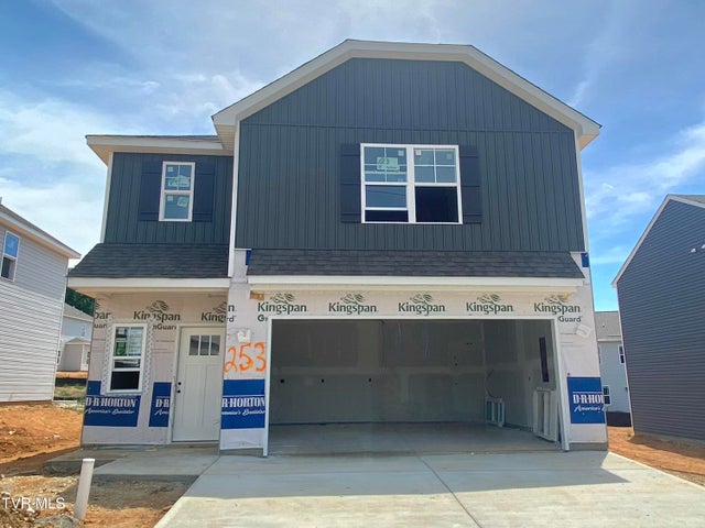 1st photo of 95 Wisteria Drive 