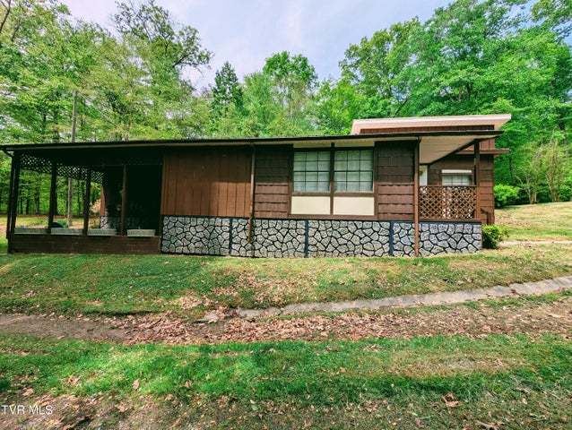 1st photo of 380 Hospital Drive
