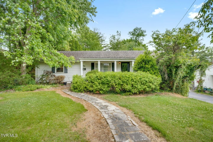 1st photo of 503 Locust Street