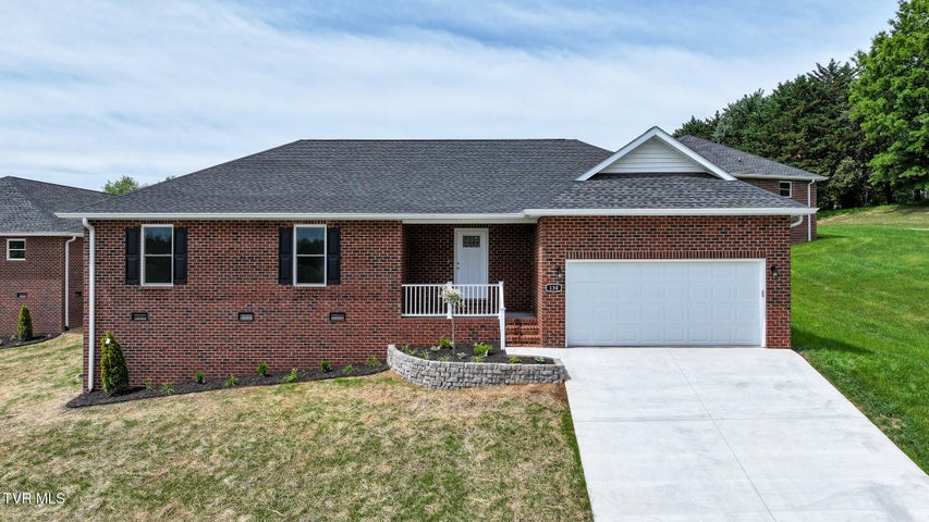 1st photo of 130 Keeneland Circle