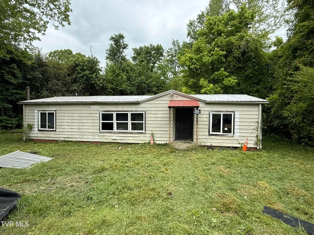 1st photo of 733 Taggart Avenue