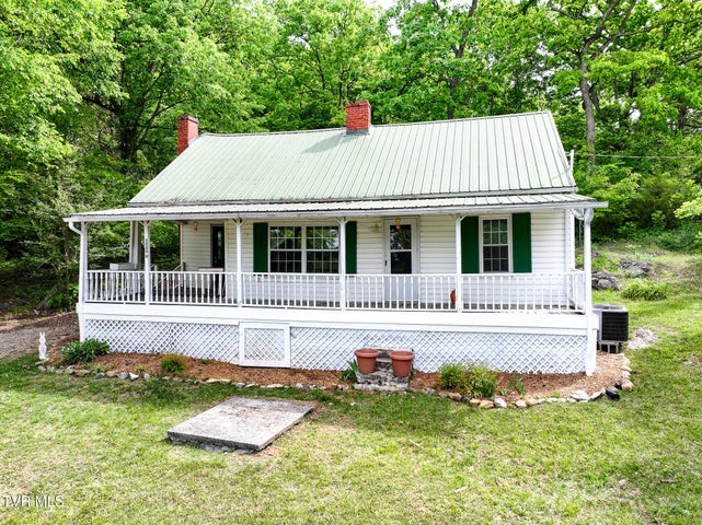 1st photo of 2084 Baileyton Road