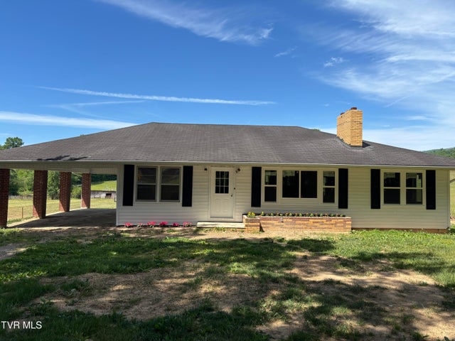 1st photo of 661 Swift Hollow Road