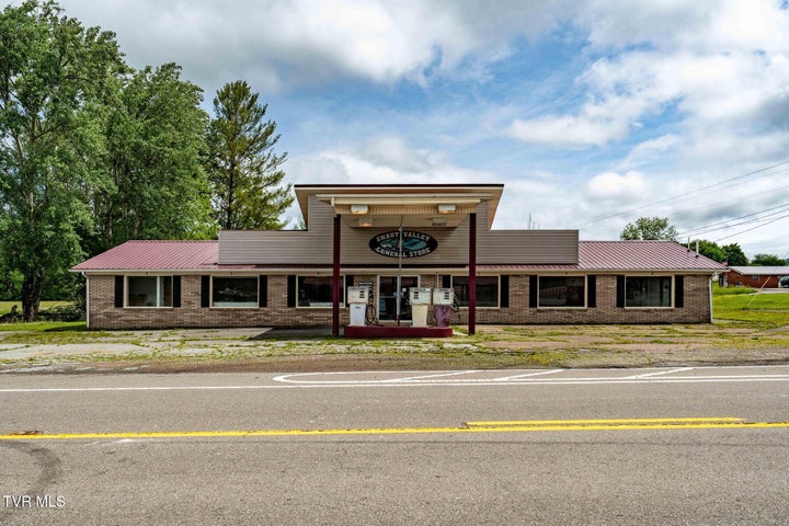1st photo of 9854 Highway 421 N 