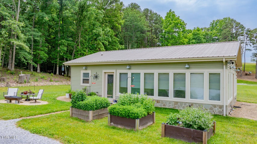 1st photo of 4180 Kingsport Highway