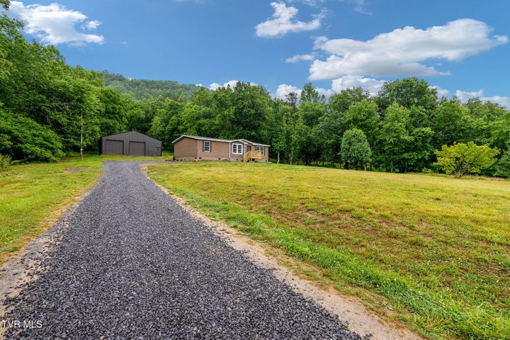 1st photo of 322 New Life Road