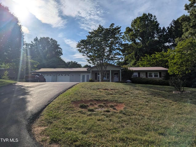 1st photo of 329 Kay Avenue