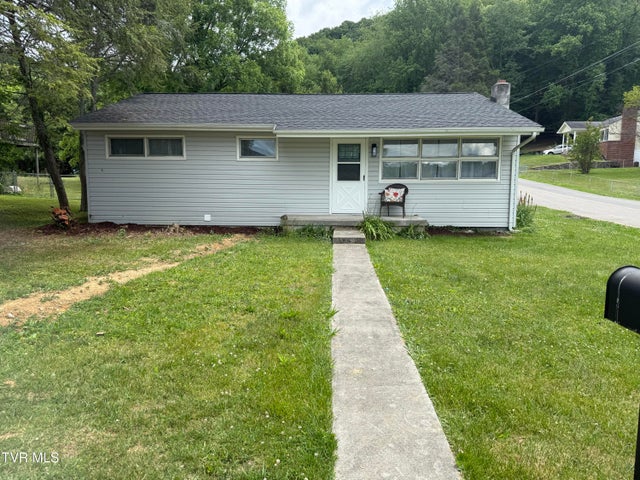 1st photo of 2358 Anderson Street