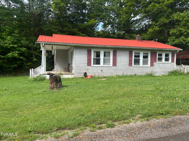1st photo of 141 Canter Road
