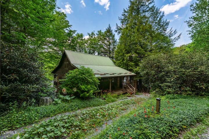 1st photo of 170 Ripshin Lake Road