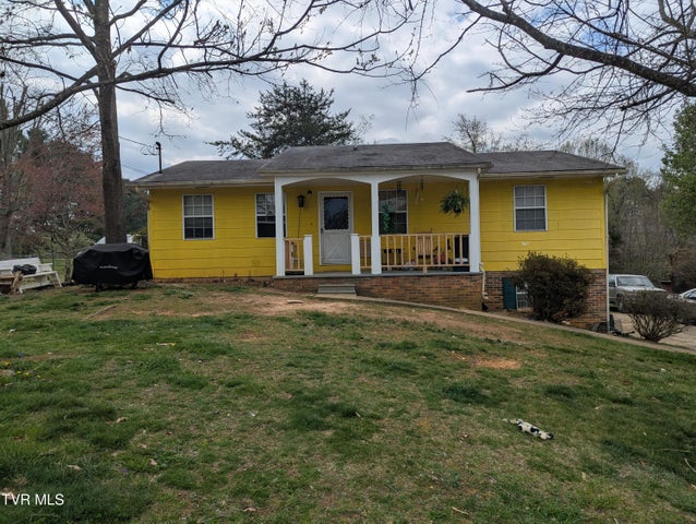 1st photo of 704 Wykle Road