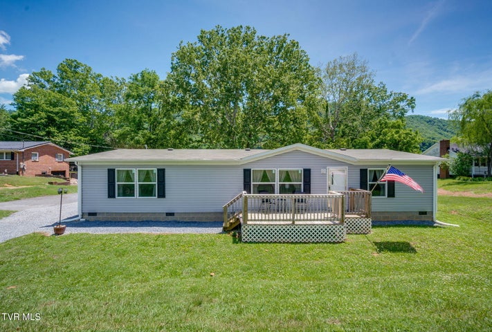 1st photo of 2315 Volunteer Parkway
