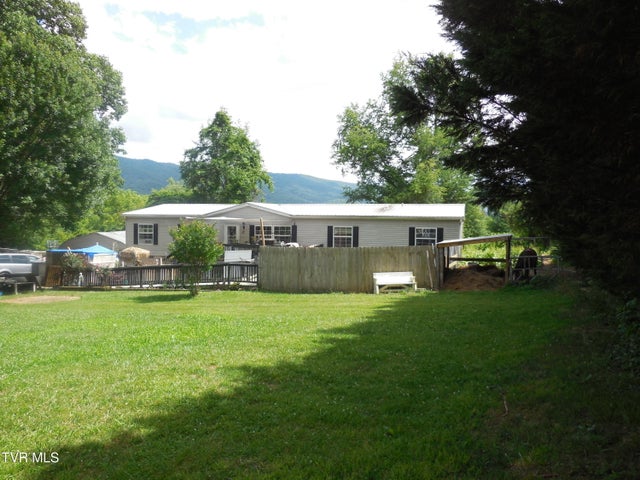 1st photo of 123 Josiah Trail