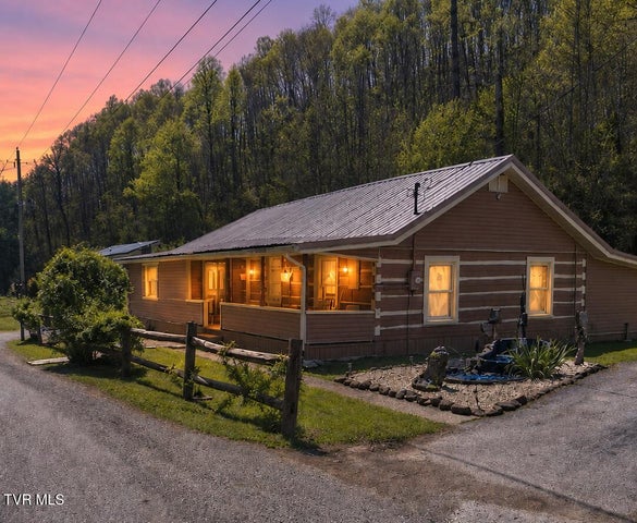 1st photo of 2301 Monarch Road