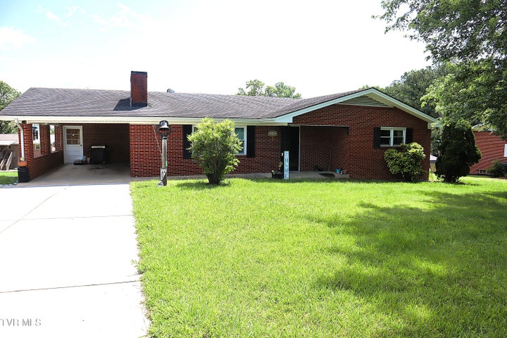1st photo of 160 Emerald Road