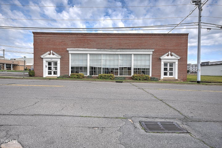 1st photo of 320 Revere Street
