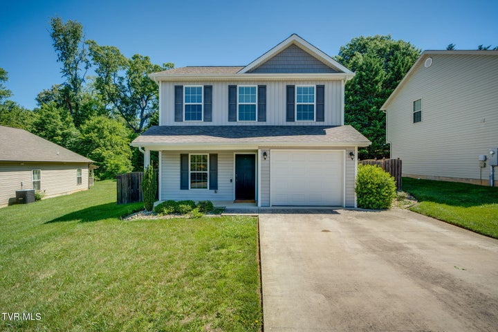 1st photo of 262 Ridge Pointe Drive